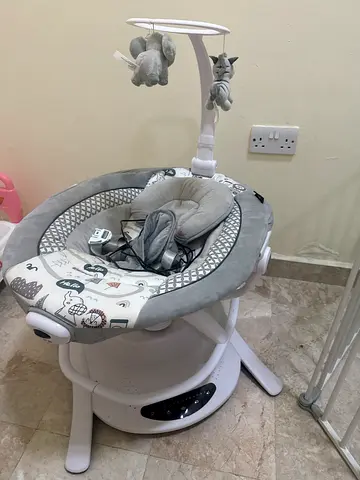 Baby swing cradle