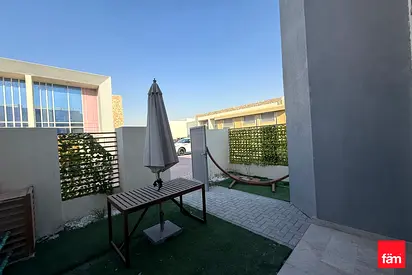 Corner Unit | Fully Furnished | Ready To Move