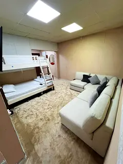 Executive Bed Space for Male – Near Baniyas Square Metro