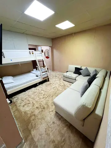 Executive Bed Space for Male – Near Baniyas Square Metro