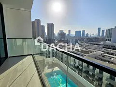 Pool View | Fitted Kitchen | Premium Finishes