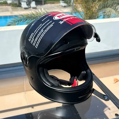 Bell Bullitt Helmet - Matte Black with Dual Vizors (size M)