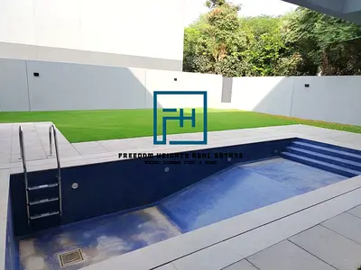 5Bed Forest Signature I G+2 I Freehold I Lift I Pool