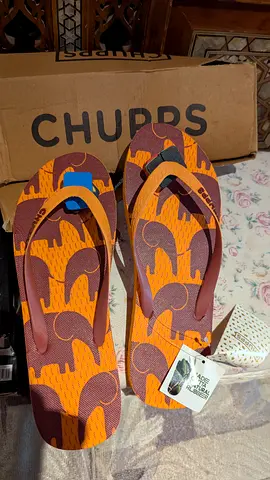 Churps Unisex Flip Flops – New with Tags, Size (see photos)