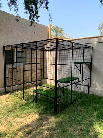 New Large Outdoor Metal Aviary / cat Cage with Perches