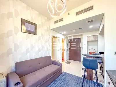 Bright & Well-maintained Fully Furnished 1BR | Balcony | Panoramic Golf Views
