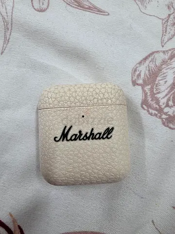 Marshall branded wireless earbuds charging case (white textured) - used