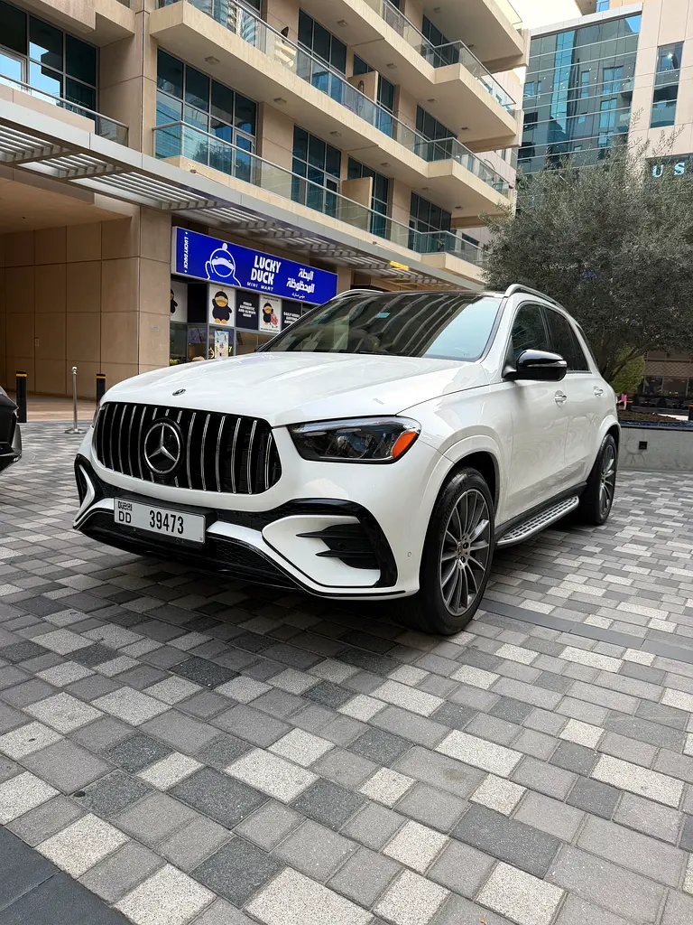 Mercedes-Benz GLE-Class 2024 — photo 1 of 20