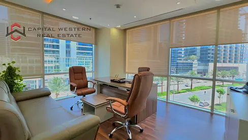 Luxurious Office | Fully Furnished | 4 Parkings
