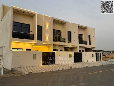 فيلا للبيع في الحليو 2 | مساحة 1,800 قدم | أرضي + أول + روف | 4 غرف نوم | مطبخ كبير | تصميم عصري | شامل رسوم التسجيل والتمليك | بسعر 1,350,000 درهم –