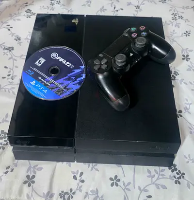PS4 FAT 500GB ONE CONTROLLER +1GAME 8.52 VERSION