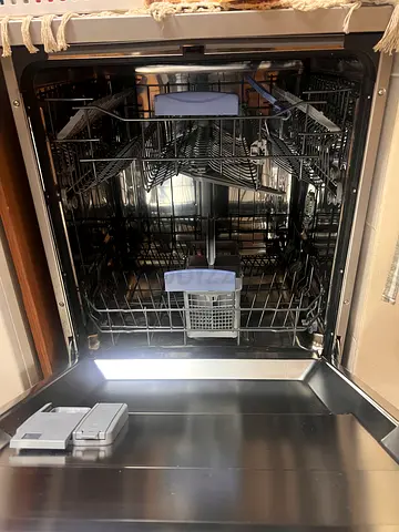 Hoover - Built-in Stainless Steel Dishwasher - Excellent Condition