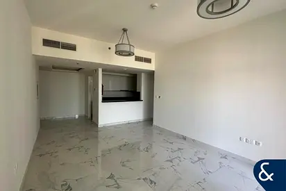 2 Bed Apartment | Vacant | Canal view