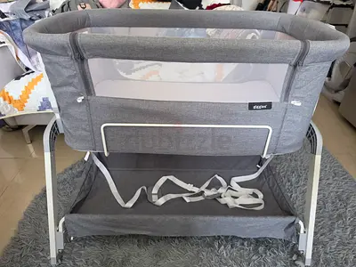 ​Giggles Watson Side Bassinet for Sale