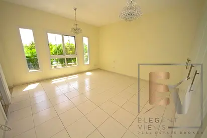 The Springs 3BR Villa | Spacious | Prime Location