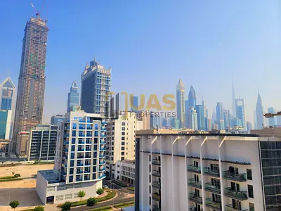 Lavish 2bhk with 1 month free with pool parking near to Metro station