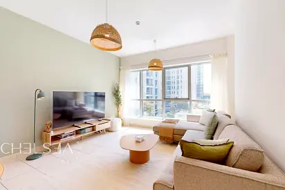 MARINA VIEW | PRIME LOCATION | UPGRADED
