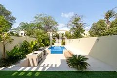 Private Pool | Fully Upgraded | BBQ Pit | Bespoke