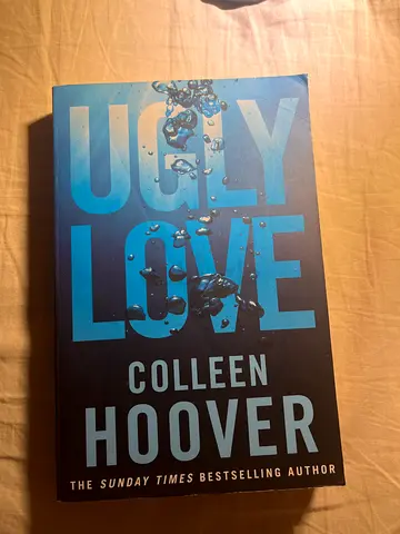 Ugly Love by Colleen Hoover (paperback)
