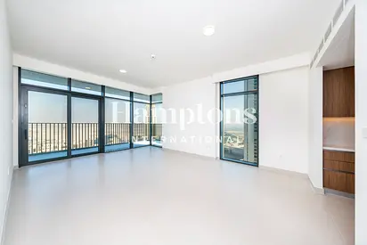 High Floor | Canal and Lagoon View | Palace North