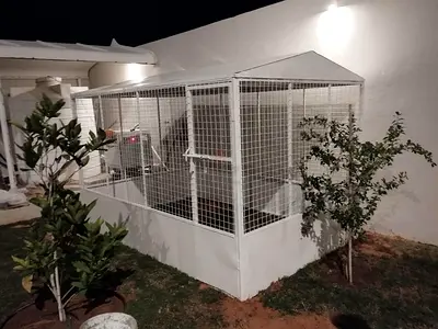 Large outdoor metal aviary / dog enclosure —