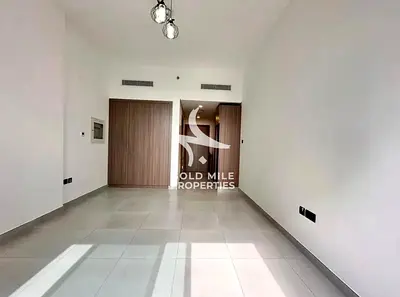 SPACIOUS STUDIO | PREMIUM FACILITIES | VACANT NOW