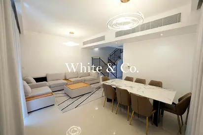 Unfurnished 3 Bed | Corner | New layout