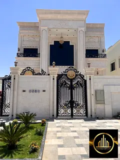 Classic villa in Al-Haliou 2 | Stone facade | Next to the garden and mosque | 5 master bedrooms