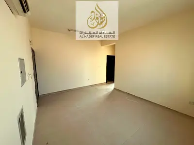 شقة مميزة,بلكونة,صيانة مجانية,مساحة واسعة,موقع مميز,سهل الوصول