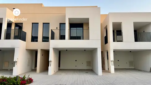 Brand New 3 Bed+Maid Villa On Wadi River