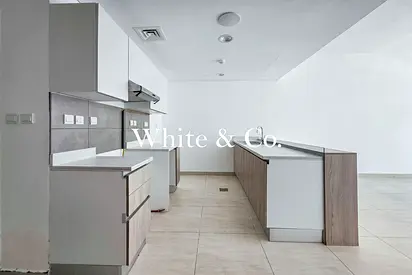 MULTIPLE CHEQUES | MODERN | SPACIOUS 1BR