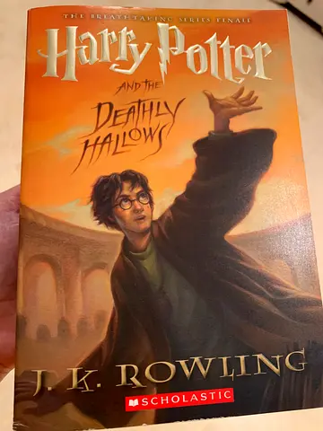 Harry Potter Full series 7 books - J.K. Rowling (Scholastic edition)
