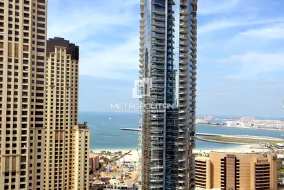 Spacious 2 bed | Higher Floor | Hot Deal