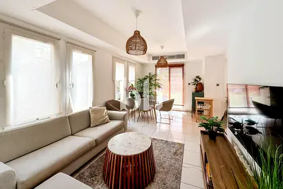 Large Plot | Type 4E | Corner Unit | Maintained