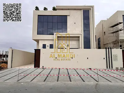 Prime location, two-story building with a roof terrace, 5 rooms, on a main street, directly from the owner at an attractive price including registrati