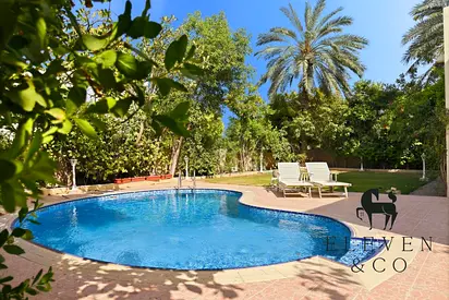 Large corner Plot | Private Pool | Upgraded