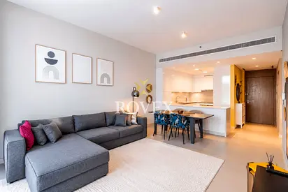 Nicely furnished | Park view | Large layout
