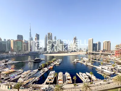 Elite Branded Residence | Skyline and Canal View