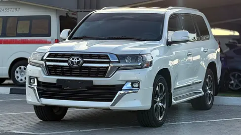 Toyota Land Cruiser GXR Grand Touring 2021 GCC Specs