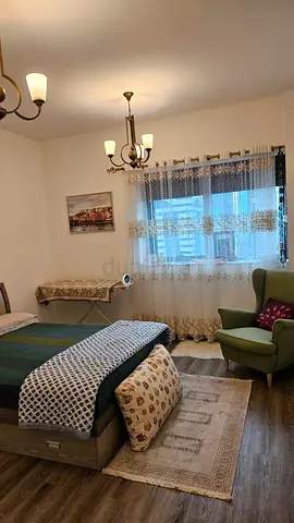 Independent Room available for short and long term with independent bathroom for single ladies/ girl