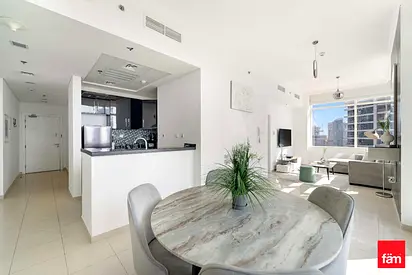Fully Furnished Vacant| full sea view| High floor