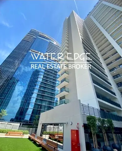 Modern 1BR | Prime Location | Zada Tower