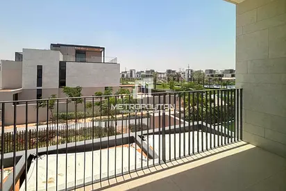 Corner Unit|Biggest Plot| Park View|Near Amenities