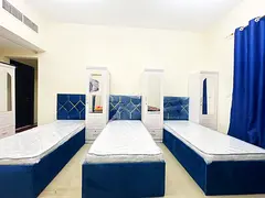 EXECUTIVE BED SPACE AVAILABLE FOR BOYS (JVC)