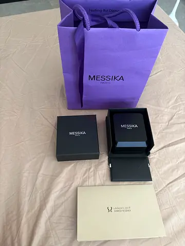 Bracelet messika brand