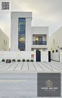 Luxury Villa for Sale in Al Helio | 5 Master Bedrooms with Elegant Finishing | 2 Spacious Living Ro