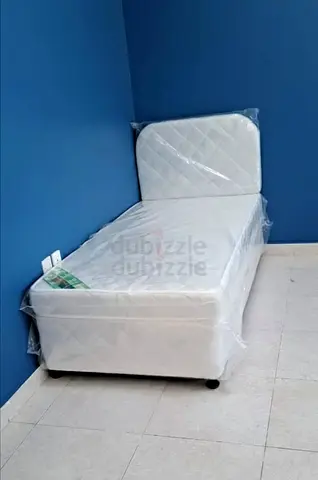 Brand New American Bed single size 90cm 190cm with medical mattress