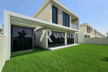 Single Row Villa | Padel Court | Large Plot