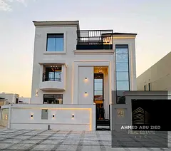 Prime location - view - Upscale accommodation - 24-hour security - Reasonable prices