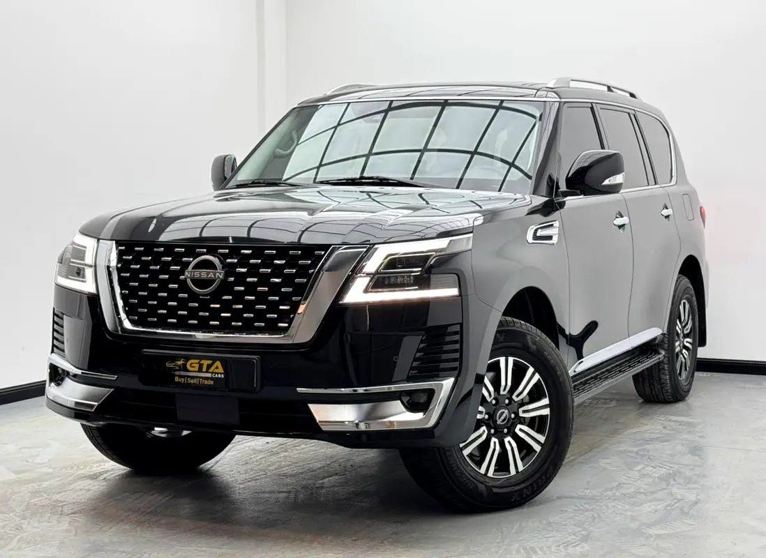 Nissan Patrol 2023 — photo 1 of 19